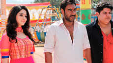 Sajid Khan helps Tamannaah host a scene