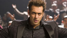 Salman Khan 'Uncomfortable' With Clothes
