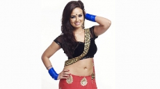 Woman who cheated actress Sana Khan arrested