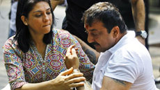 Parole over, Sanjay Dutt back to jail