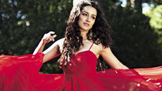 Shraddha Was Juggling Between 'Two Worlds'