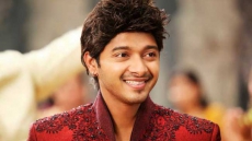 Shreyas, now a lyricist too