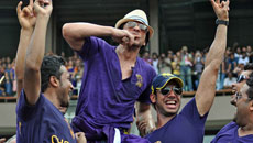 Shah Rukh Khan, Mamata Banerjee Cheer On KKR Win