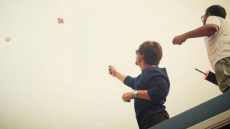 Makar Sankranti: Shah Rukh Khan Flies A Kite On Zero Sets. Pic Here
