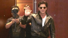 Keep Love Flowing: SRK On Reaching 39 Mn Fans On Twitter