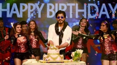 Ask SRK: Shah Rukh Gives Witty Replies To Fan Queries