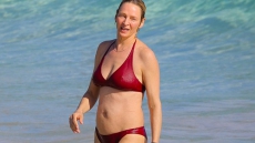 Uma Thurman Flaunts Beach Body