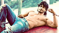 Vidyut Jamwal to play Irrfan Khan's junior version