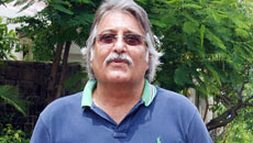 Lots of changes will happen after elections : Vinod Khanna