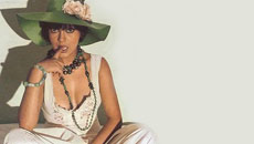 Twitterati Wishes Zeenat Aman On Her Birthday