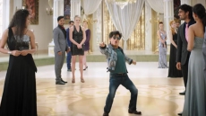 WATCH: SRK, Salman Say 'Eid mubarak' In 'Zero' Teaser