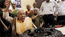 Veteran actress Zohra Sehgal passes away at 102