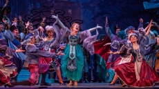 Vancouver Opera presents Lehár’s The Merry Widow