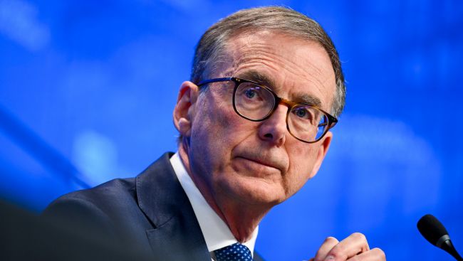 Bank of Canada holds key rate steady but warns future movements unclear