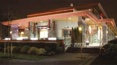 LaStella Winery & Tap Restaurant Jointly Celebrate 10th Anniversary