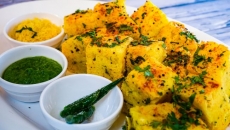 Khaman Dhokla