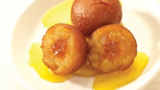Narangi Gulab Jamun