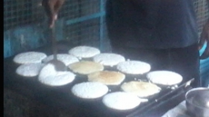 Crazy about street food? Try thattu dosha, omplate