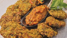Moong Dal Pakoda