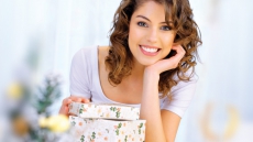 Holiday Beauty Gifts that Give Back