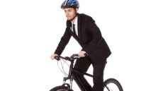 Walk or cycle to office for better mental health