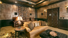 How to make bare walls look appealing