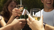 Moderate drinking healthy only for some people