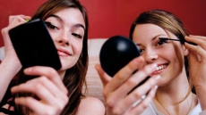 Too much make-up not good for youngsters: Expert