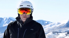 Goggles that can see through fog