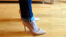 Nude patent heels must-have fashion!