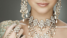 Diamonds & Crystals: A South Asian Bride’s Must Haves