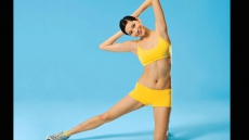 Achieve toned midriff with right food, exercise