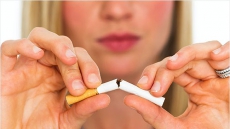 Quit smoking, drinking excessive tea for pretty lips