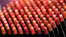 Use This App To Check Your Makeup For Potential Toxic Ingredients