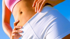 Why women buy beauty magazines to look thin