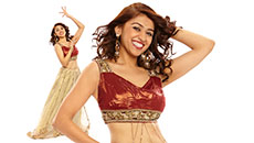 Bollywood Star - Simran Sidhu