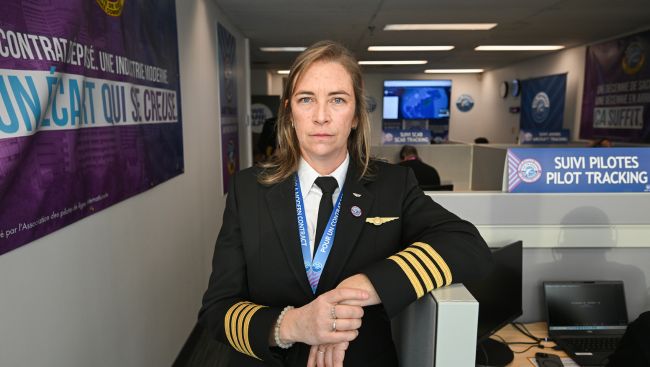 Air Transat to start halting flights Monday after pilots issue 72-hour strike notice