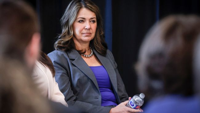 Alberta calling for constitutional change to give provinces say over judge picks