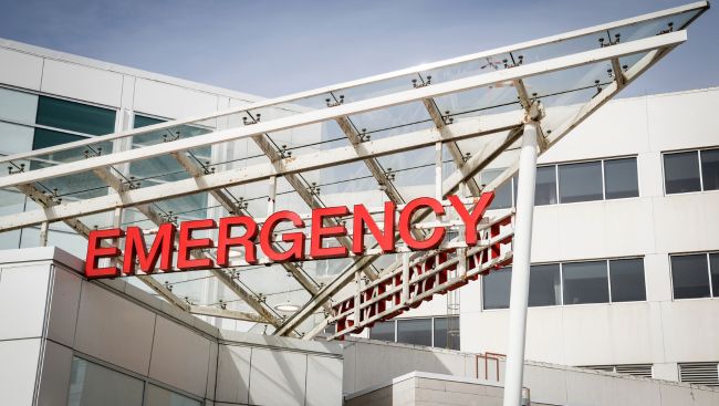 Backlogs in long-term care, home care services driving ER wait times up: report