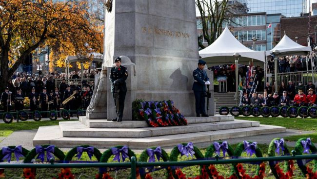 B.C. falls silent at Remembrance Day services, where family ties hold strong