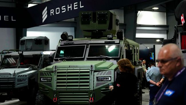 Canadian companies criticized over ties to U.S. immigration enforcement