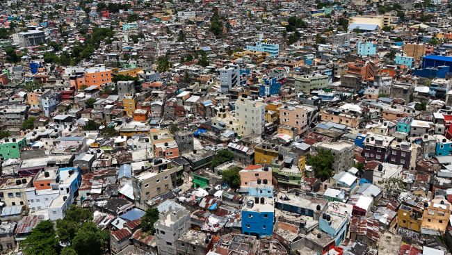 Canadians involved in bus crash in Dominican Republic: embassy