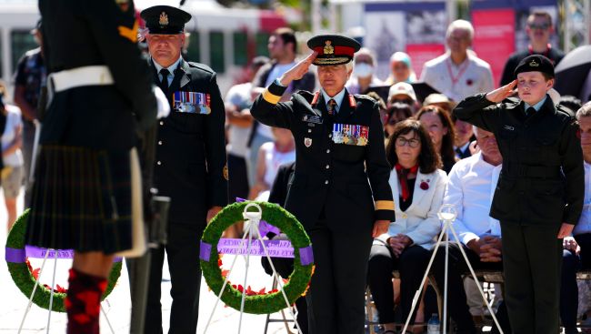 Canadians mark 80th anniversary of end to WWII in Ottawa