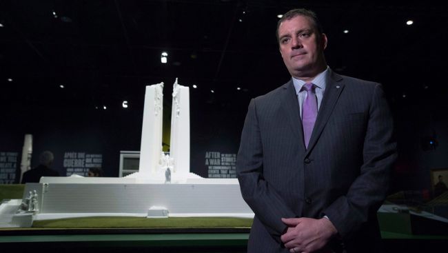 Canadian War Museum's chief historian, Tim Cook, dies