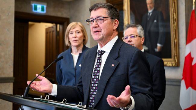 Conservatives call on auditor general to investigate $250 million PrescribeIT program