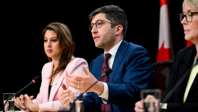 Conservatives propose parental leave EI reforms