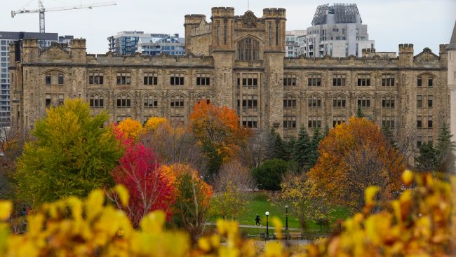 CRA aiming to hire 1,700 call centre staff ahead of busy tax season