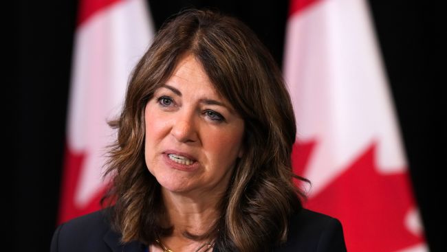 Danielle Smith, Alberta Next panel received warmly by Lethbridge crowd in latest stop