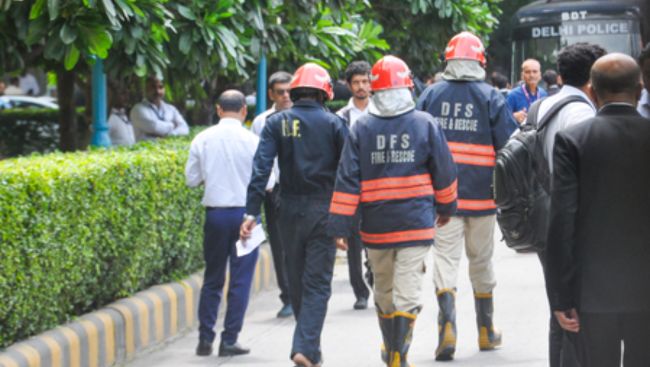 Series of bomb threats in Delhi sparks panic