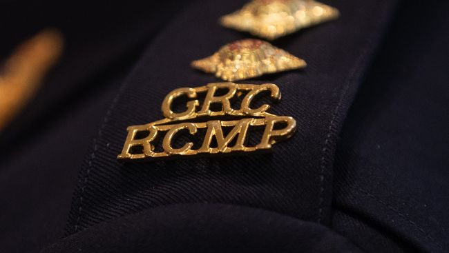 Man charged with impersonating North Vancouver Mountie